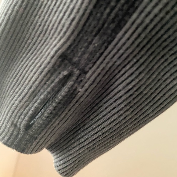 Zella | Ribbed Hem Hoodie - Picture 9 of 12